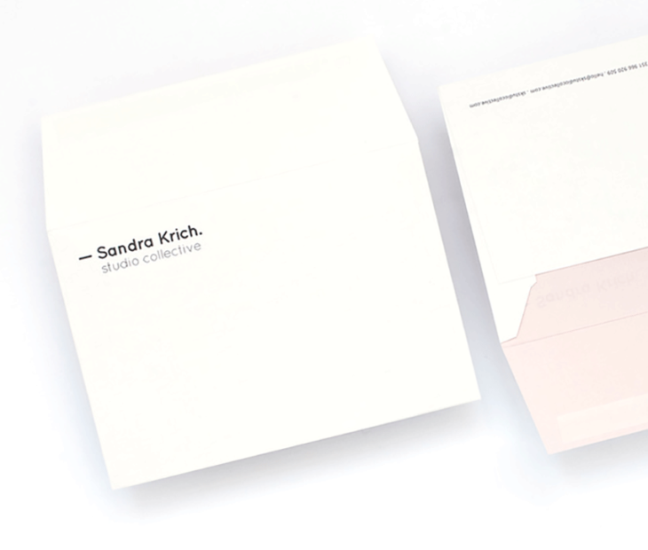 No coletivo de Sandra Krich os detalhes fazem-se de rosa.