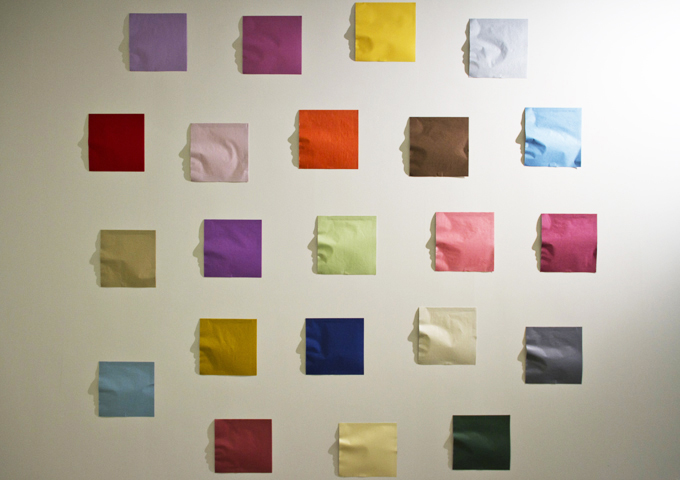 As rugas são belas e Kumi Yamashita demonstra-o na sua obra de papel