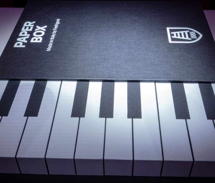 6 criativos + 1 Paper Box = uma experiência única